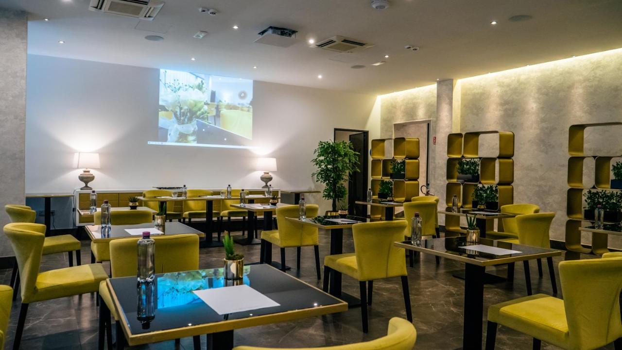 Hotel Up Wellness & Spa فوجيا المظهر الخارجي الصورة